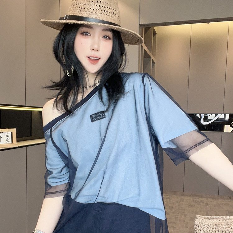 短袖T恤女2026夏季新款欧洲站设计感网纱拼接斜领露肩半袖上衣
