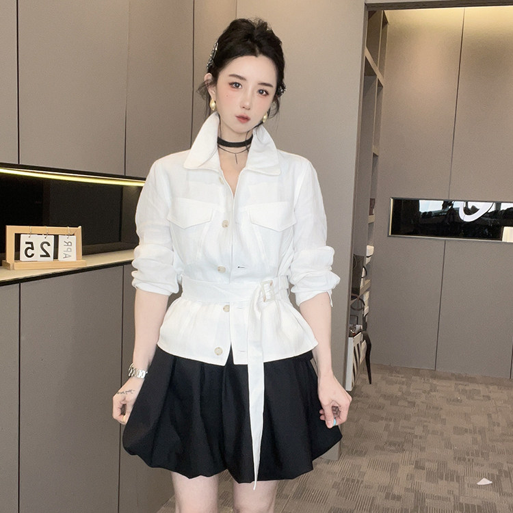 外套女2026春季新款欧洲站设计感时尚单排扣腰带收腰纯色长袖上衣