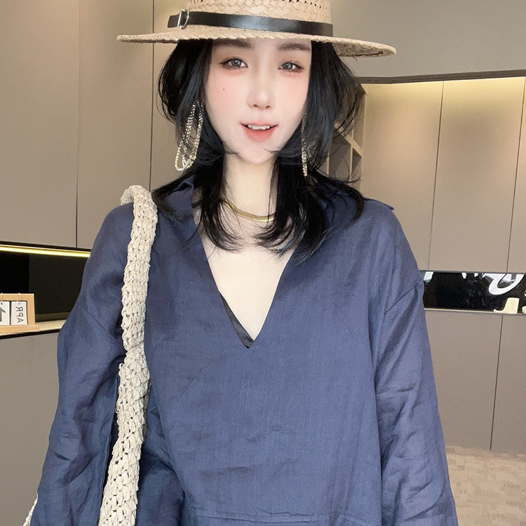 衬衫女2026春季新款欧洲站设计感纯色毛边下摆V领衬衣长袖上衣