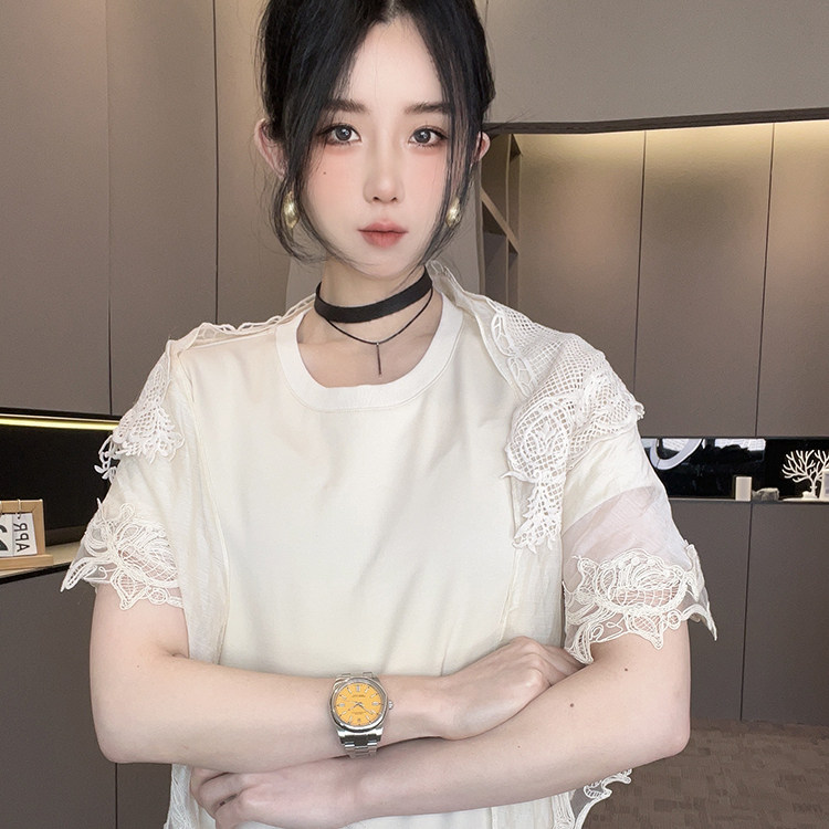 短袖蕾丝丝巾连衣裙女2026春季新款欧洲站法式赫本风纯色圆领长裙