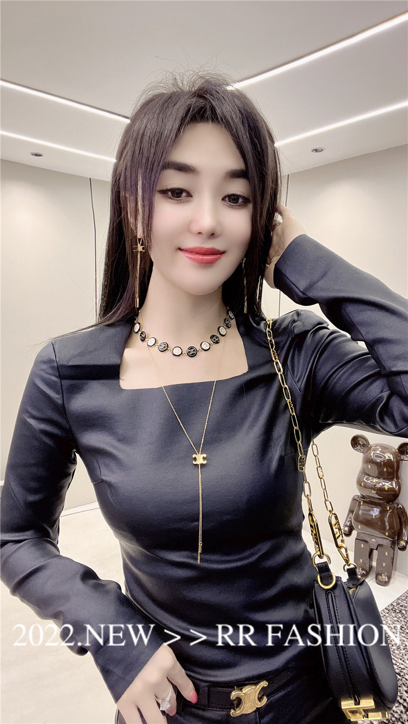 长袖通勤常规PU皮打底衫女