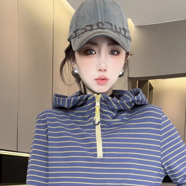 条纹帽衫女2025秋季新款欧洲站设计感半拉链连帽打底衫长袖上衣