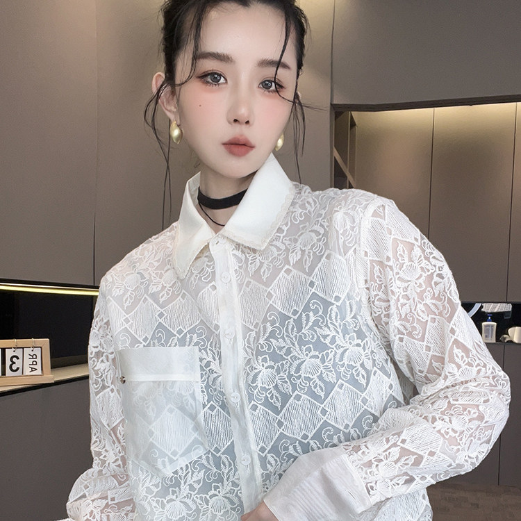 长袖衬衫女2026春季新款设计感纯色重工刺绣衬衣单排扣翻领上衣
