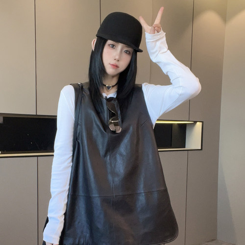 丝绒拼皮背心女2026秋季新款欧洲站纯色绵羊皮圆领宽松无袖上衣