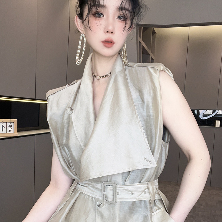 收腰中长款马甲外套高腰阔腿短裤纯色套装两件套女2026春季新款