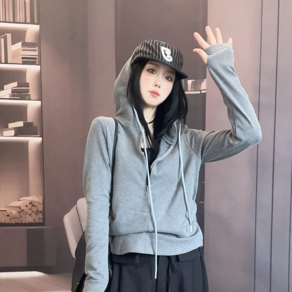 磨毛抽绳连帽T恤女2026秋季新款设计感纯色半拉链帽衫长袖上衣