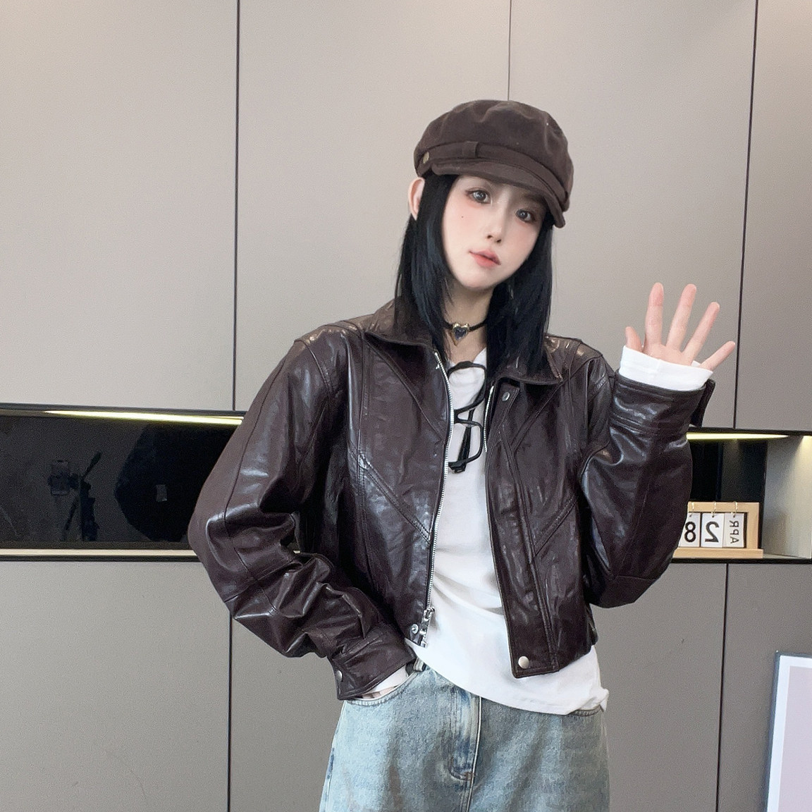 皮衣女2026秋季新款欧洲站纯色绵羊皮外套短款立领拉链长袖上衣