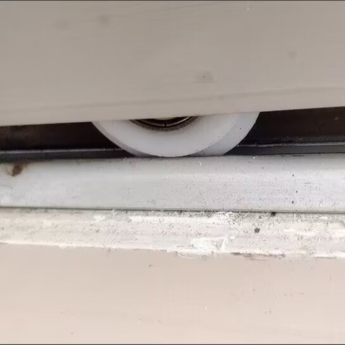 2个装衣柜移门滑轮下轮厨房推拉门轮隔断门轨道轮子橱柜轴承滚轮