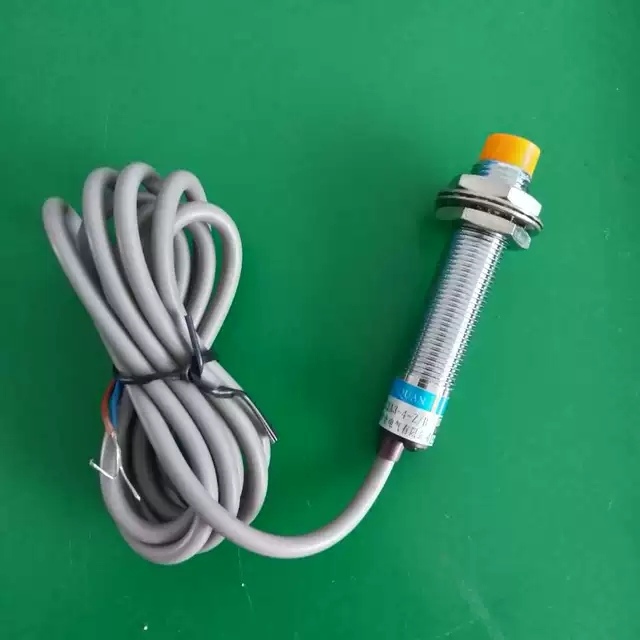 金属感应接近开关LJA12M--5D2直流二线常闭6-36VDC探头传感器非埋