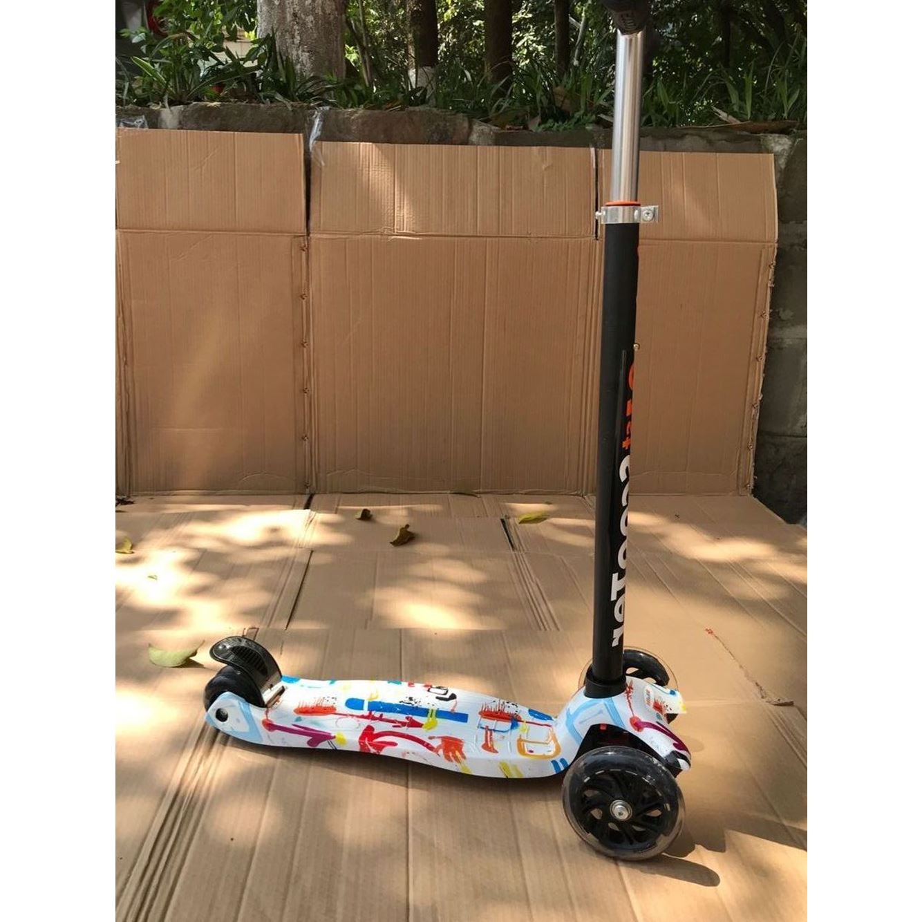 childrens scooter 2-3-6-12 years old scholar tricycle在类目 玩具/童车/益智/积木/模型, 童车/儿童轮滑, 滑板车中 - 来自Buy2taobao.com提供专业的淘宝代购服务