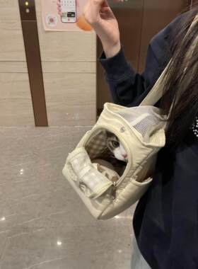 猫包外出便携宠物狗狗背包轻便款小型大容量透气露头宠物旅游包包
