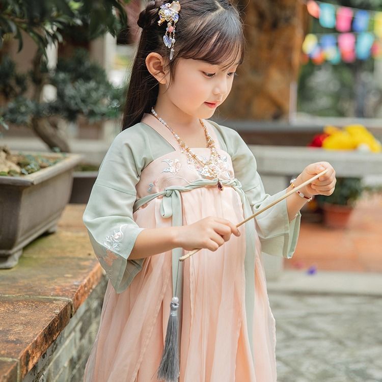 女童汉服古装齐胸襦裙刺绣连衣裙风改良汉服女童装仙女裙