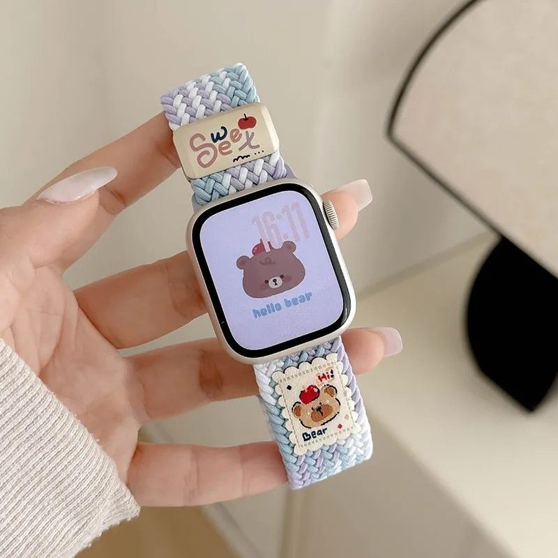 适用iwatch11表带可爱小狗挂饰applewatch苹果手表S10/9编织磁吸