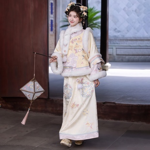 加绒旗袍清雅华服新年套装 格格服女成人2025新款 重工刺绣马甲冬季