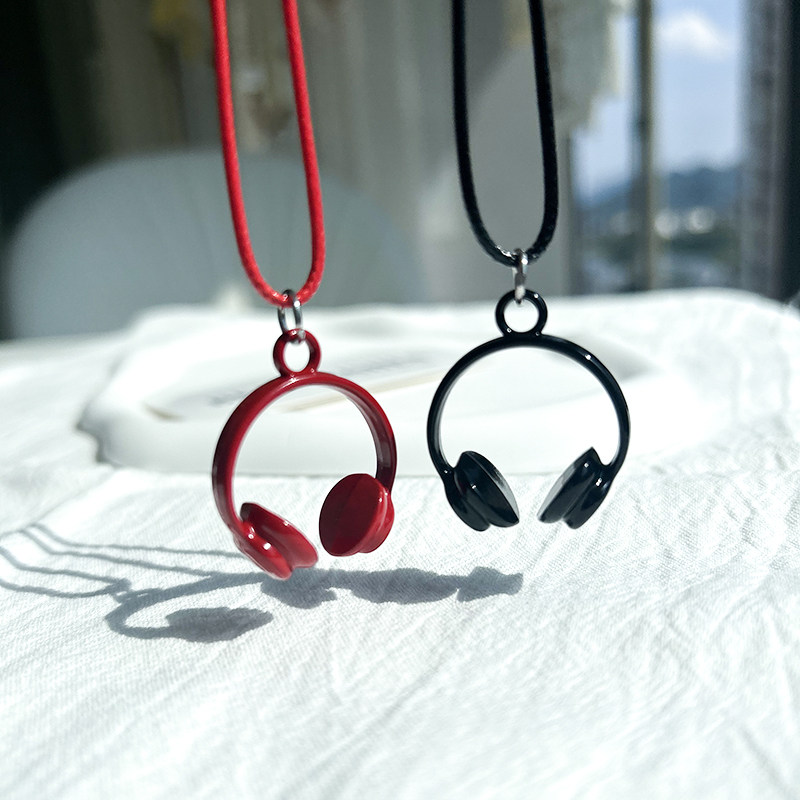 复古高街耳机项链松萌原创设计嘻哈吊坠简约小众设计个性毛衣链