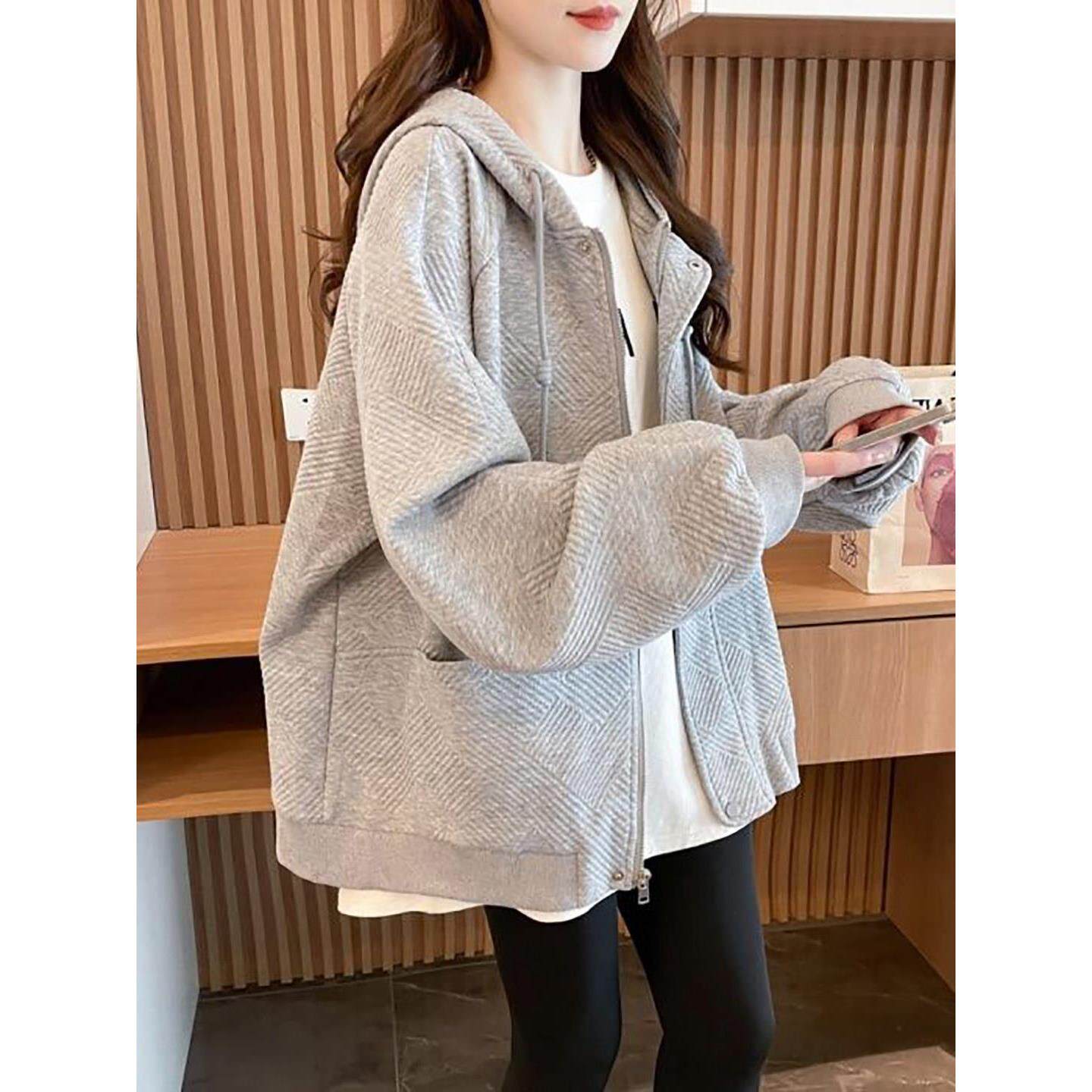 外套巨连帽mm好看2025女薄款时尚洋气春秋开衫胖上衣爆款大码灰色