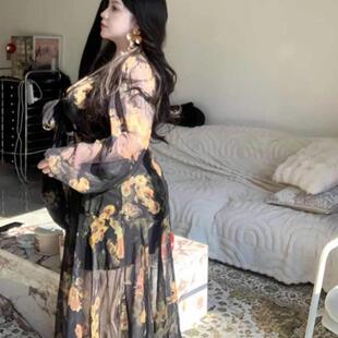 300领高腰法式长款裙潮印花-女装V胖mm2连衣裙斤大码碎花打底百褶