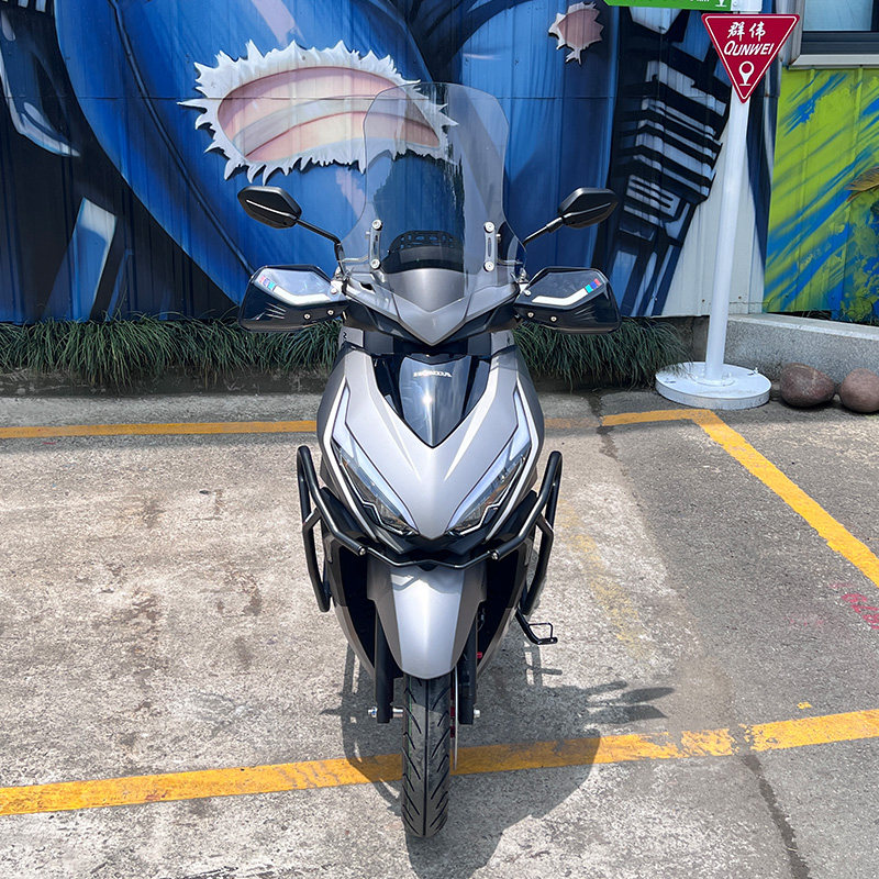 改装前挡风裂刃LD125手把前挡风