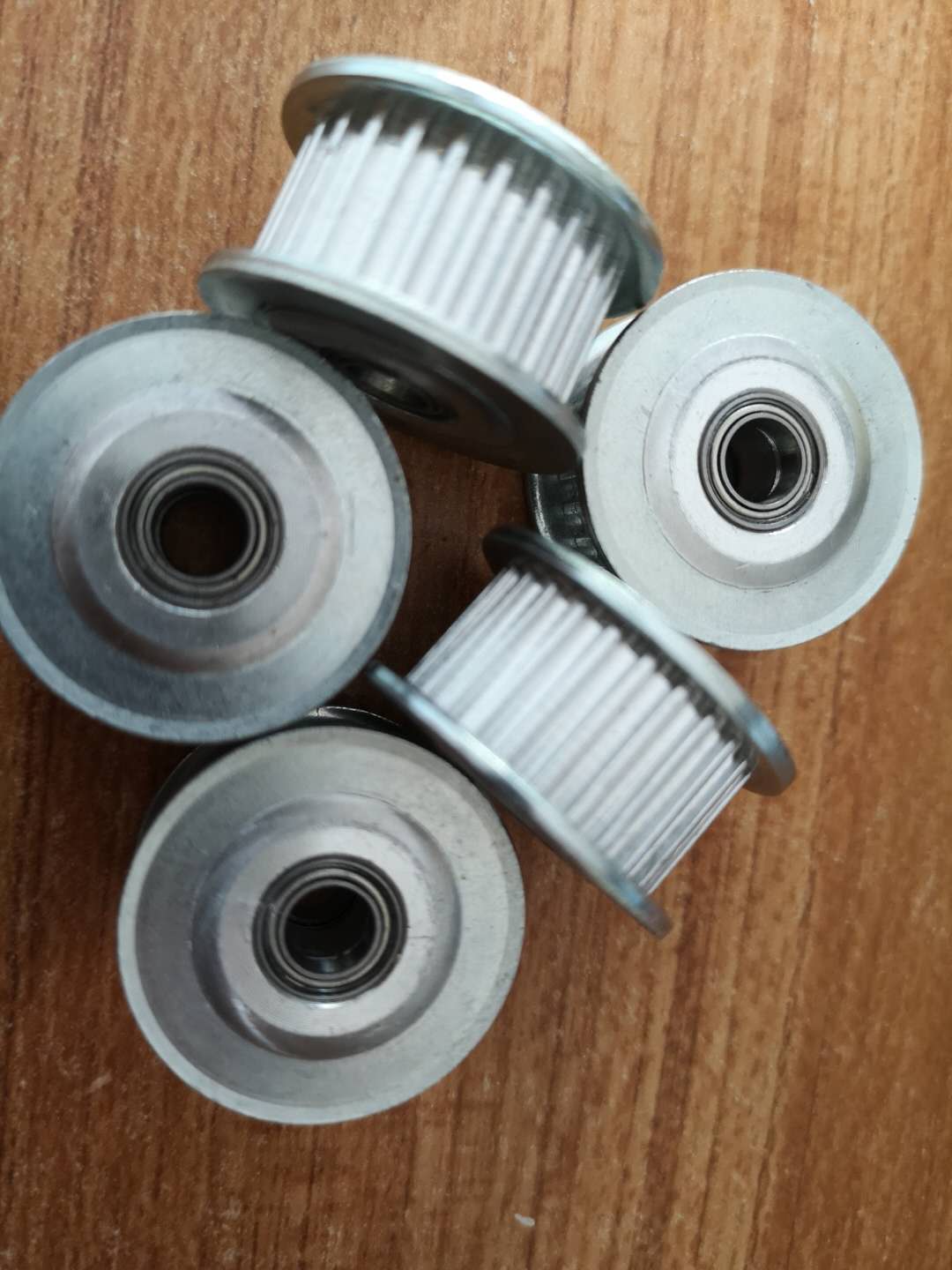 带法兰齿型惰轮AHTFW16-T10150/200-15/12  AHTFW18-T10200-15同