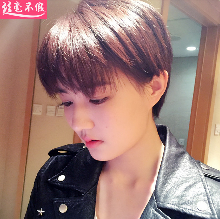 Perruque cheveux raides Court - Ref 2612958 Image 3