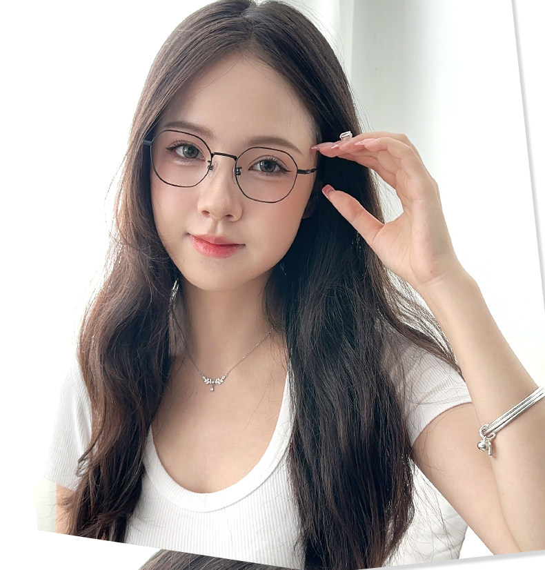 男女通用1218纯钛超清时尚