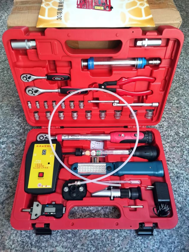 台湾久群CAR-DOCTOR车大夫30项检测仪表组套台湾检测套装JC-MBM30