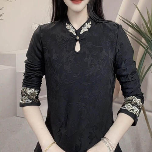 2025年秋冬新中式国风立领盘扣衬衫抓绒加厚刺绣提花长袖保暖上衣
