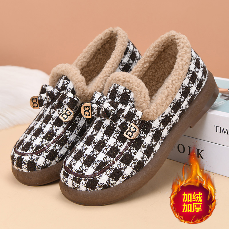 保暖，防滑，轻便，耐磨