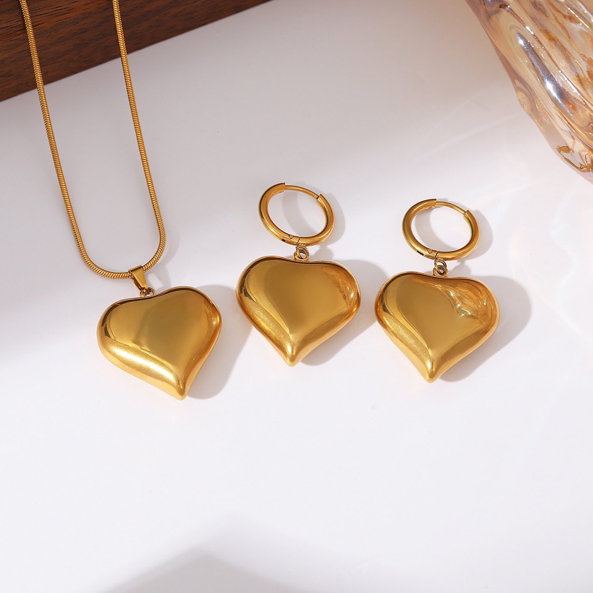 简约立体爱心首饰套装项链耳环女不掉色轻奢高级感双面桃心不锈钢