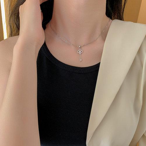 in风个性网红同款锁骨链小众设计感钥匙项链女简约百搭钛钢颈链