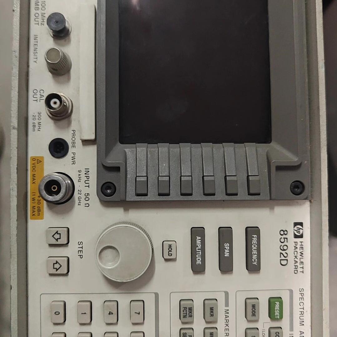 议价HP8592D频谱分析仪 9kHz-22GHz 50欧姆测试仪器维修
