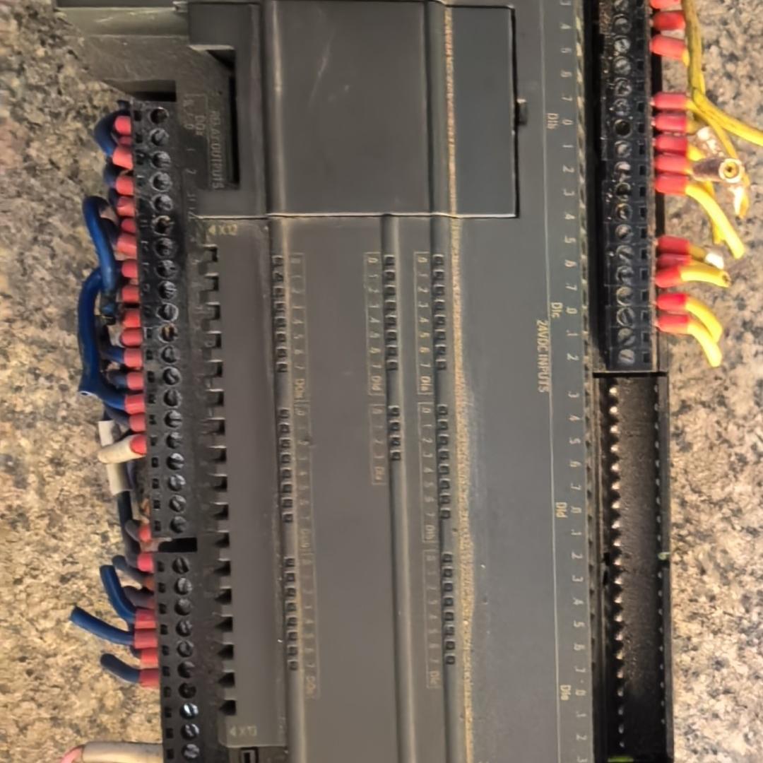 议价6ES ST60 S7-200 SMART CPU 工控PLC控制器模块维修图片