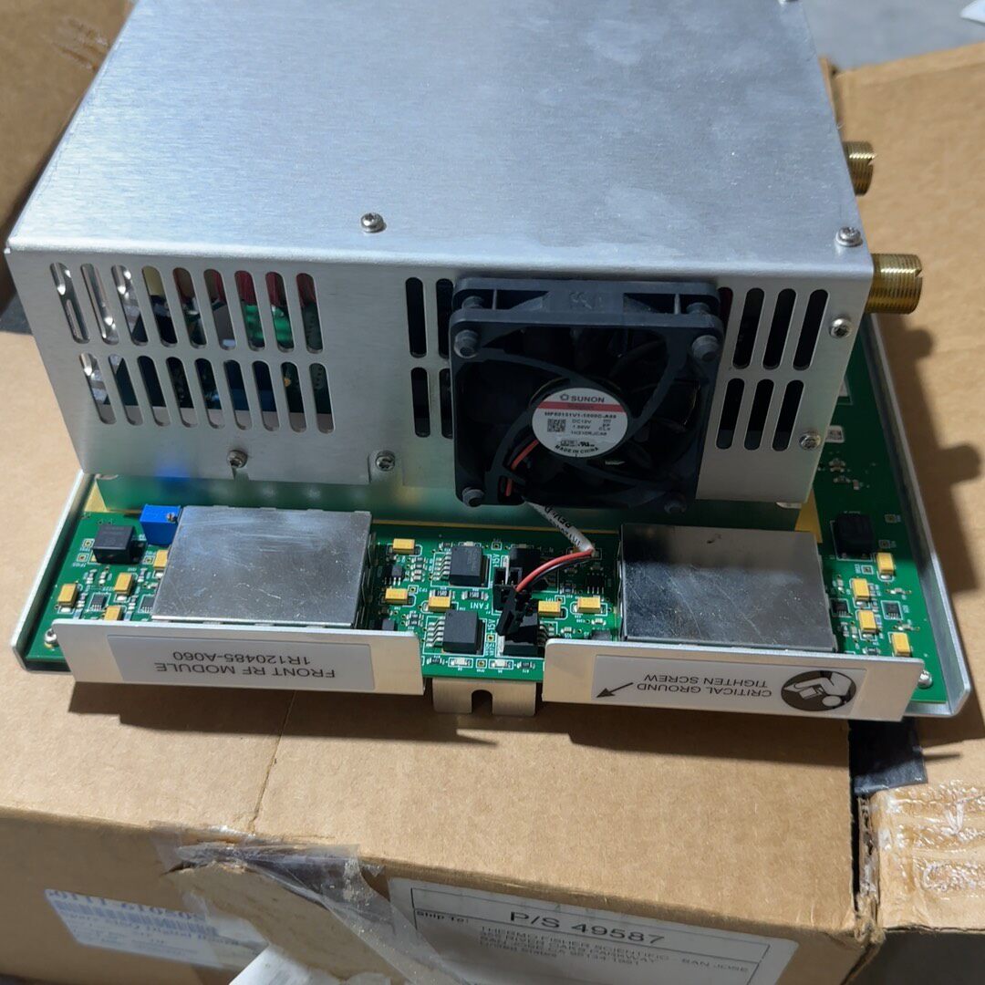 议价TR120485-A050 RF射频模块带散热风扇工业工控配件维修