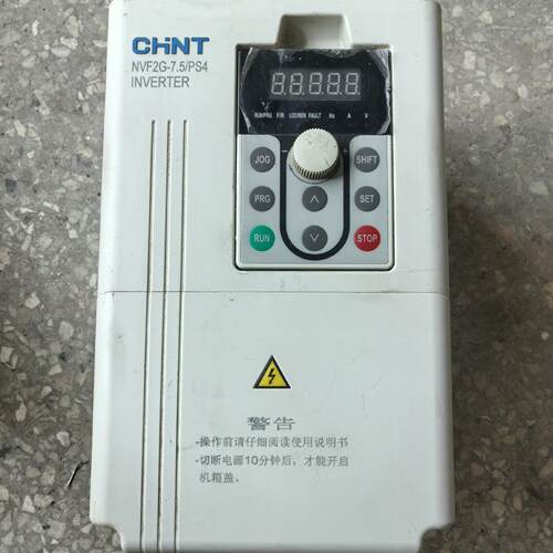 议价NVF2G-7.5/PS4 正泰7.5KW变频器 电机调速控制器维修