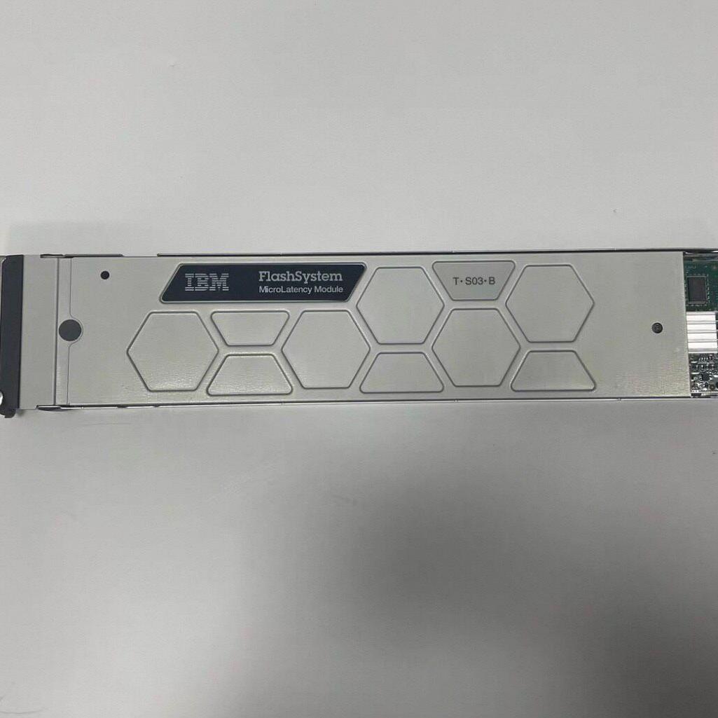 议价T·S03·B FlashSystem IBM 微延迟存储模块维修图片