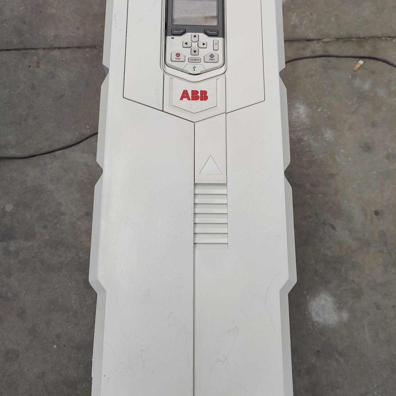 议价ACS580-01-145A-4 ABB变频器 75KW三相380V工控变频设备维修