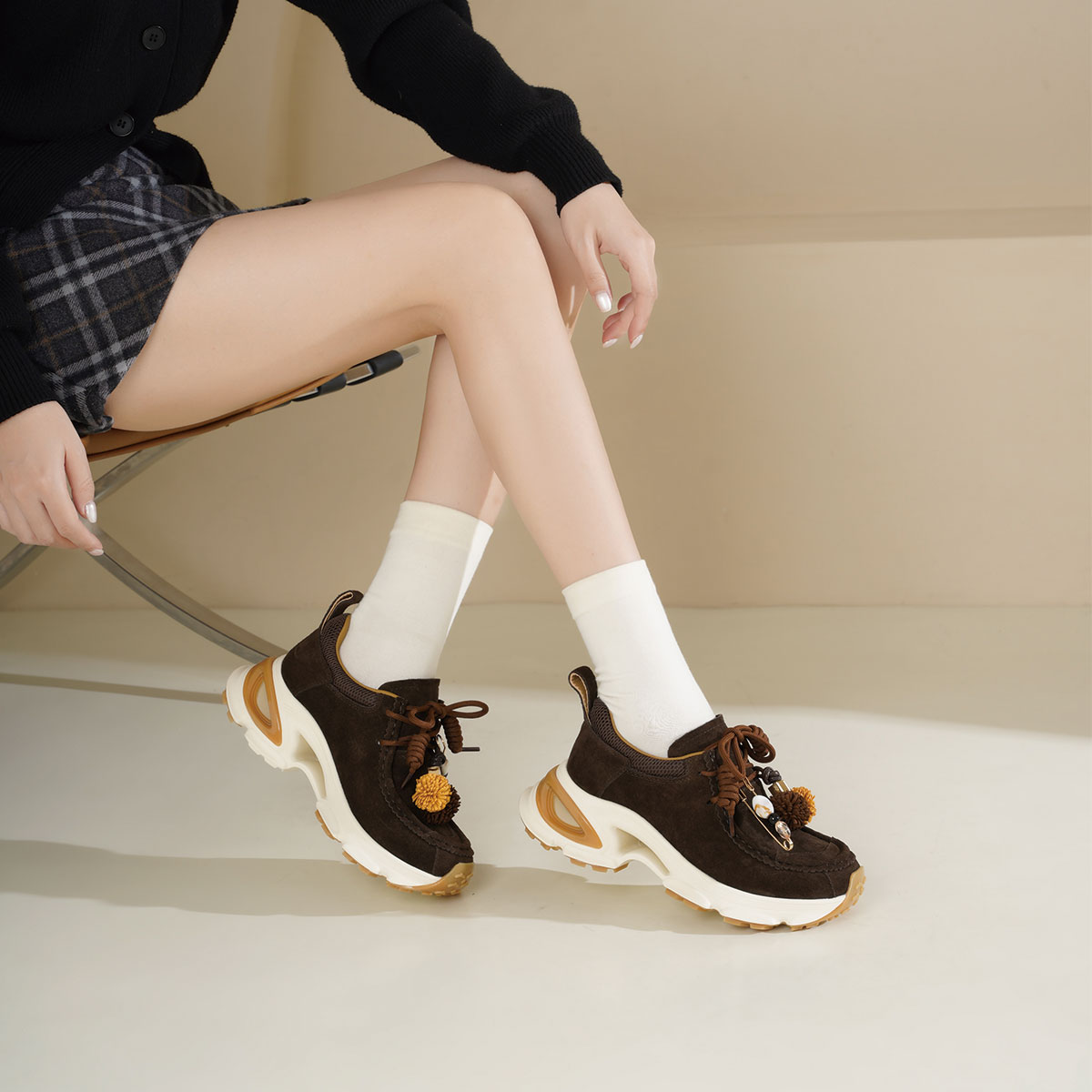 westory厚底老爹鞋女真皮磨砂系带流苏串珠增高百搭休闲运动鞋