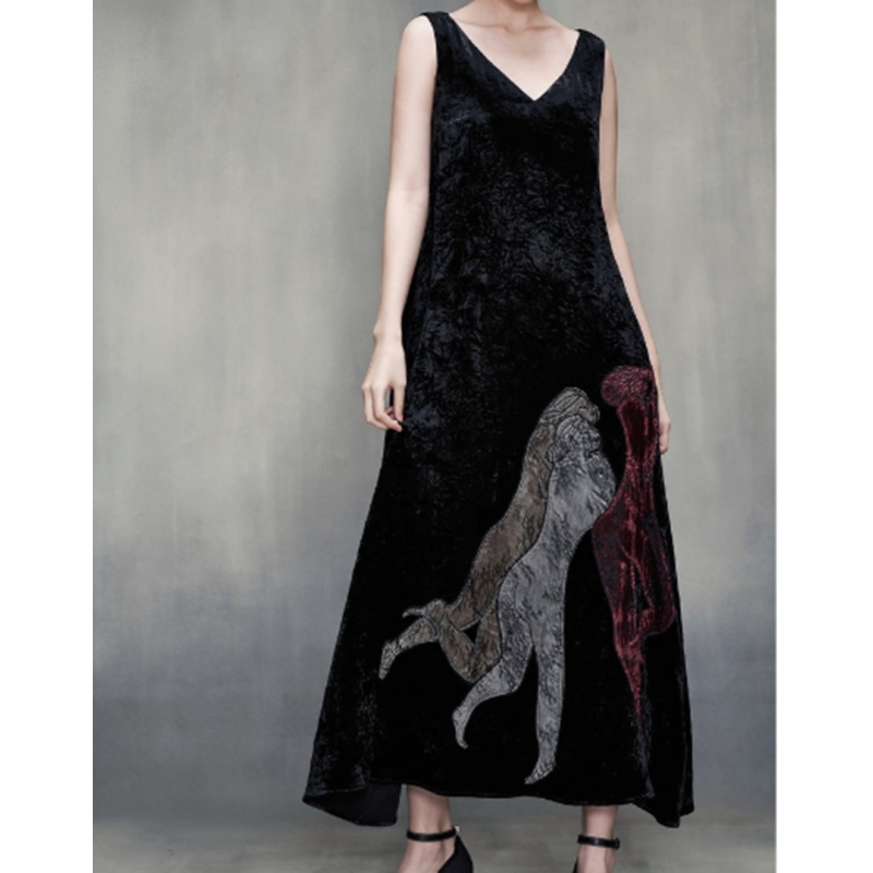 达衣岩2020秋真丝绒女装蕾丝刺绣宽松套头中长款吊带连衣裙文艺