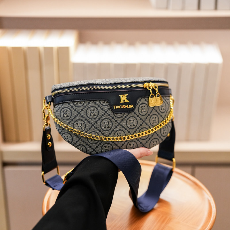 2025新款ins潮流胸包女腰包百搭时尚简约宽肩带单肩斜挎包小包包