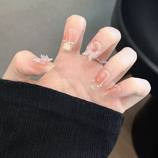 穿戴甲2026新款高级感手工蝴蝶穿戴美甲短款甲片穿戴式指甲贴片