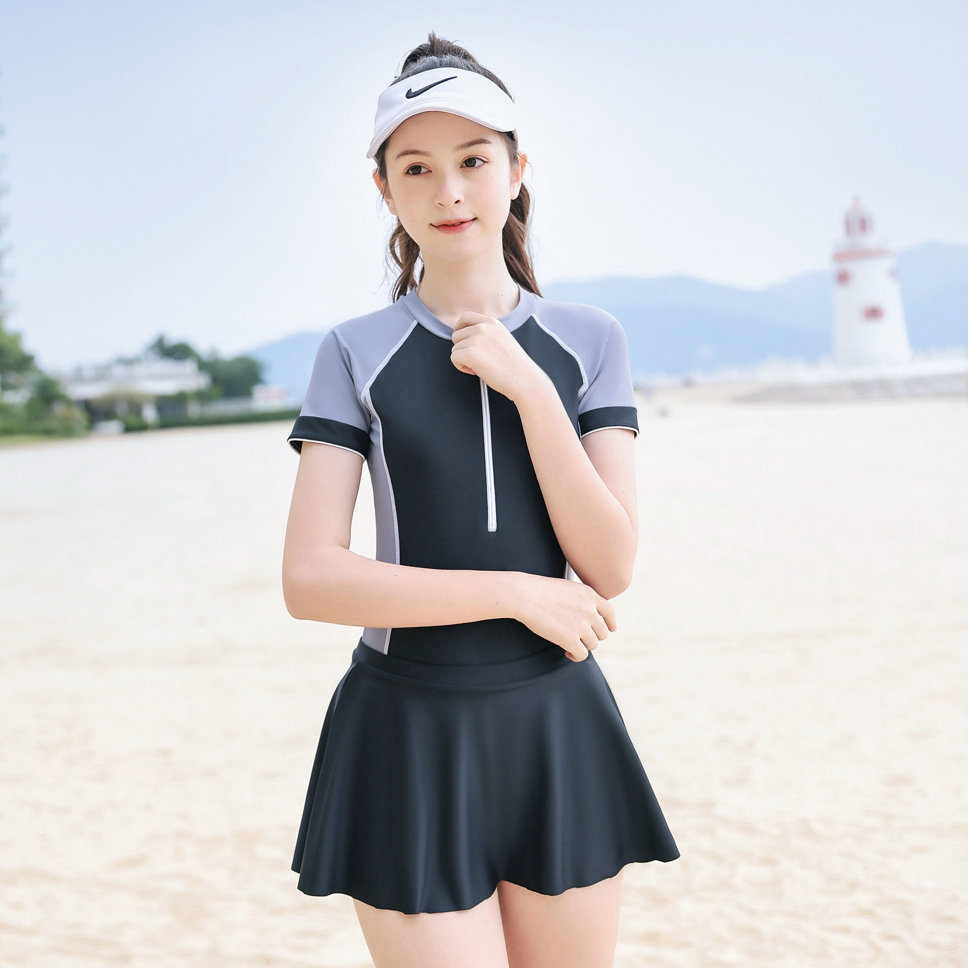 儿童游泳衣中大童女童连