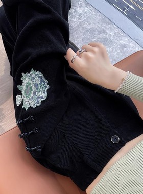 新中式国风盘扣灯芯条绒裤女2024秋冬款绣花高腰垂感窄版阔腿裤潮