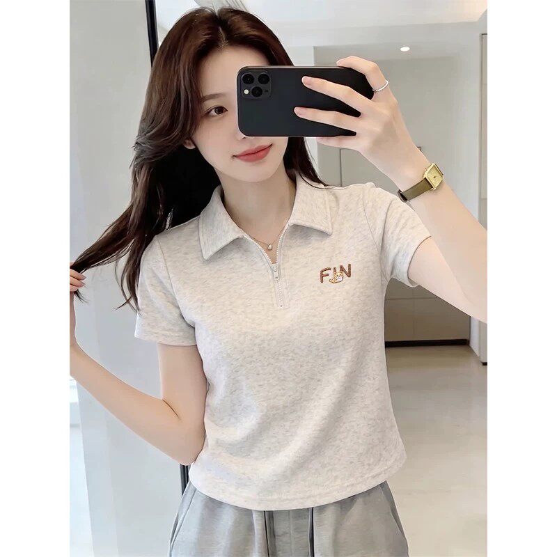 休闲白色POLO正肩短袖T恤女2026夏季新款设计感宽松小众印花上衣