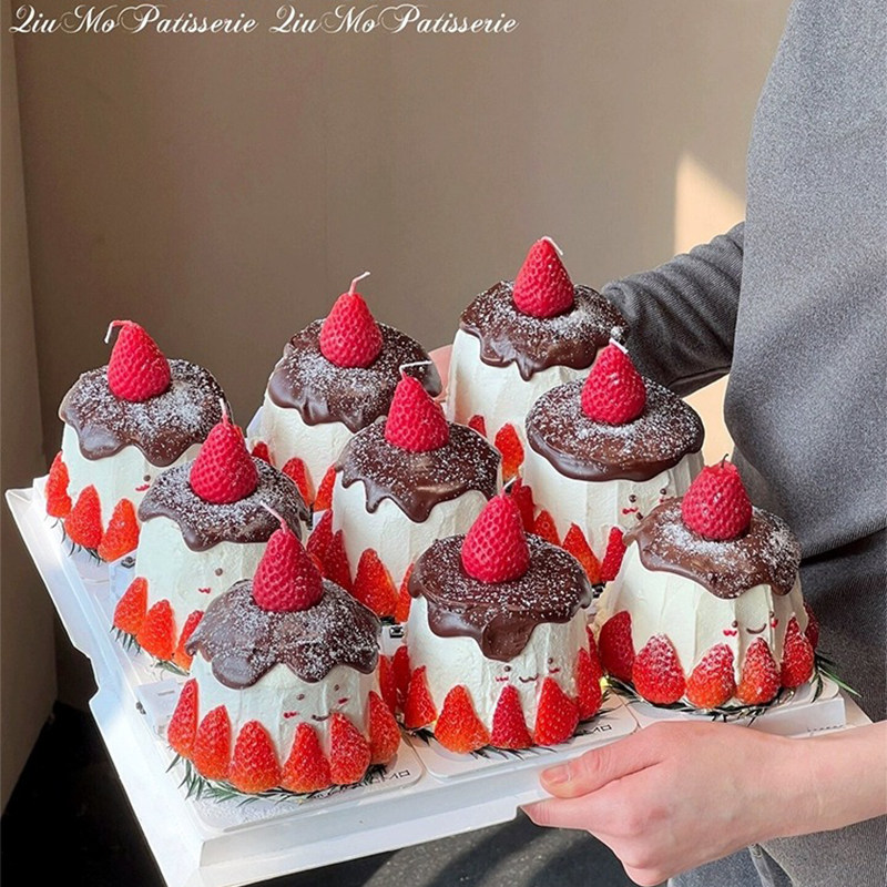 网红圣诞节迷你毛球帽蛋糕装饰红白毛线小帽子小围巾草莓蜡烛插件