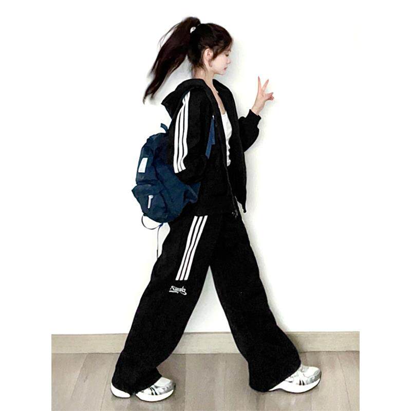 早秋韩系学院风运动服套装女休闲宽松连帽开衫卫衣卫裤两件套秋冬