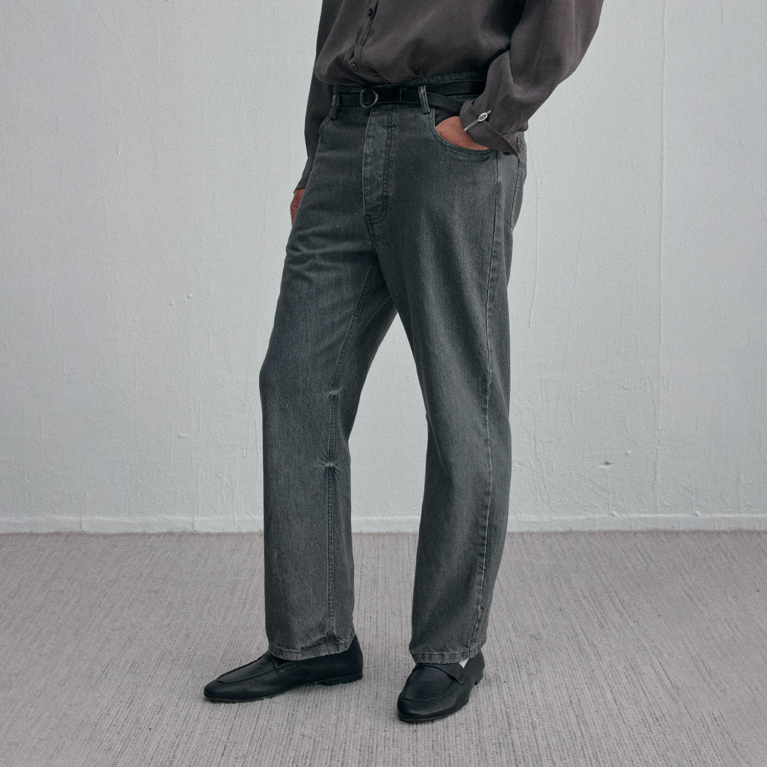 C2H4 Guy’s Tune Slim Fit Jeans 流浪乐手 直筒薄牛仔裤图片