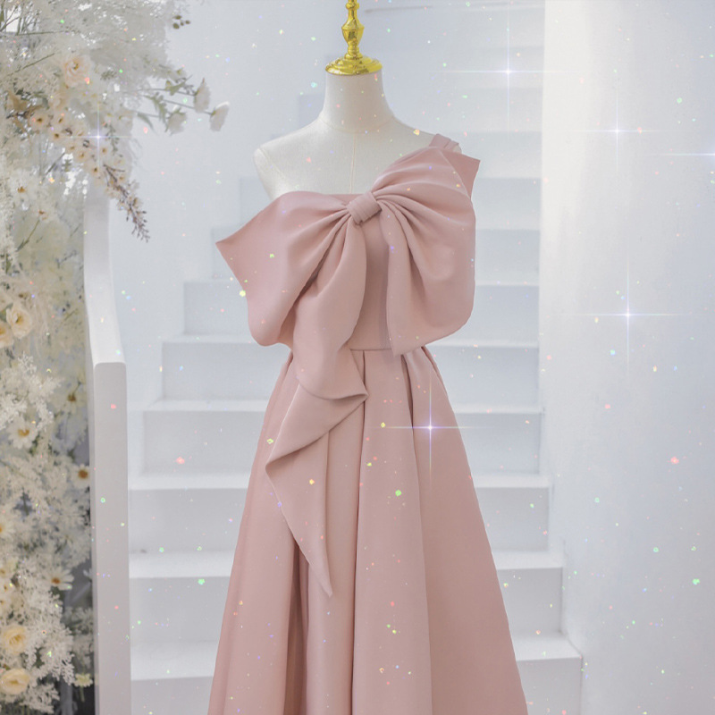 名媛2025夏季新款晚礼服结婚敬酒服订婚连衣裙演出气质新娘敬酒服