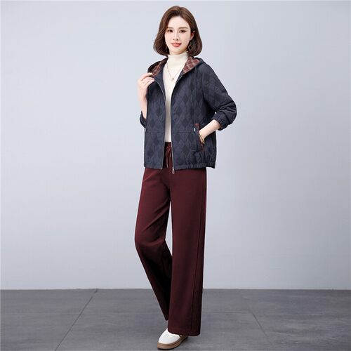 2026冬季连帽棉服女加厚保暖两件套显瘦修身套装慵懒法式漂亮新款