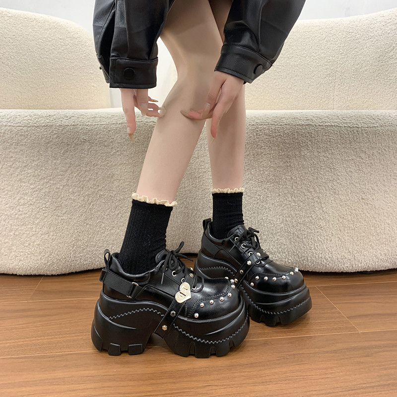高级感厚底小皮鞋女2026新款朋克系带松糕乐福鞋爱心扣增高单鞋春,女鞋,深口单鞋,淘宝优惠券,粉丝福利购,淘宝优惠卷