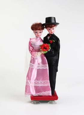 结婚婚车公仔婚车对娃 婚车情侣娃娃 婚庆车头娃娃喜庆花店用品